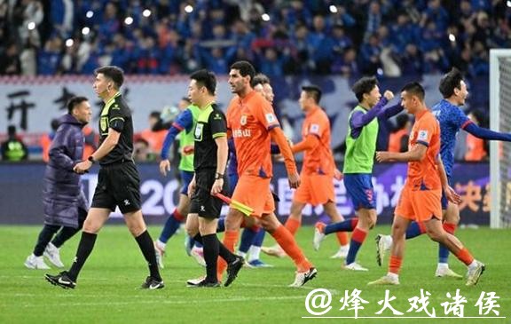 年度压轴!申花三将冲击百万欧元身价!平安夜寿星的逆袭之路! 年度压轴!申花三将冲击百万欧元身价!平安夜寿星的逆袭之路!